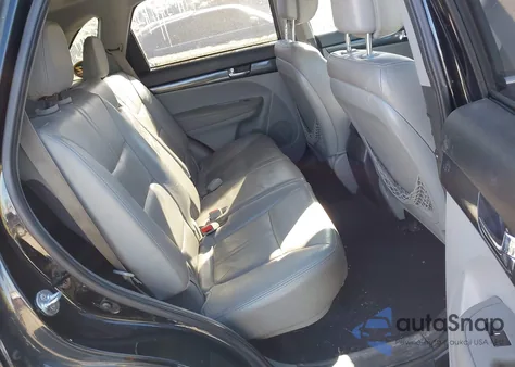 2011 Kia Sorento Sx V6 from USA, damaged, VIN 5XYKWDA20BG138455